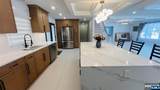 815 Highland - Photo 4