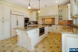 417 Woodland - Photo 10