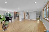 9-09 Elaine Terrace - Photo 12