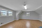 9-09 Elaine Terrace - Photo 28