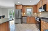 9-09 Elaine Terrace - Photo 43