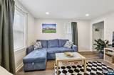 567 Broad - Photo 1