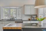 8-10 Lessing Road - Photo 9