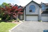 716 Holly - Photo 1