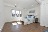 100 Chestnut Street - Photo 15
