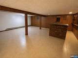 622 Valley Court - Photo 14