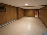 622 Valley Court - Photo 16