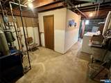 622 Valley Court - Photo 17