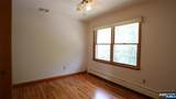 206 New York - Photo 18