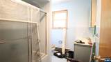 206 New York - Photo 26