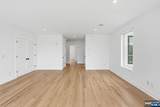 561-565 Broadway - Photo 13