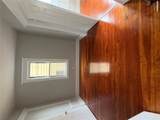 395 Madison Avenue - Photo 6