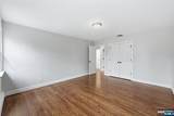 75 Colgate - Photo 8