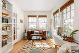 17 Mendl Terrace - Photo 14