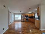 22 Broadway - Photo 2
