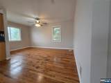 22 Broadway - Photo 6