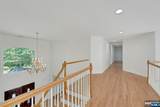 210 Woodmere Court - Photo 15