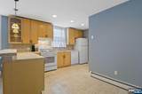 92 Windsor - Photo 6