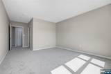 905 River - Photo 11