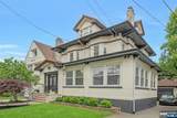 1016 Abbott - Photo 1