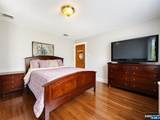 569 Monroe Place - Photo 10