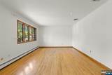 1042 Harvard Place - Photo 9