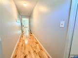224 Macarthur - Photo 15