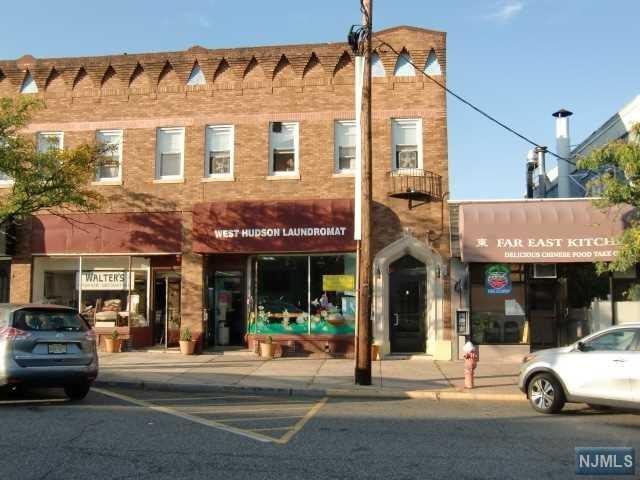 9 Hudson Avenue - Photo 1