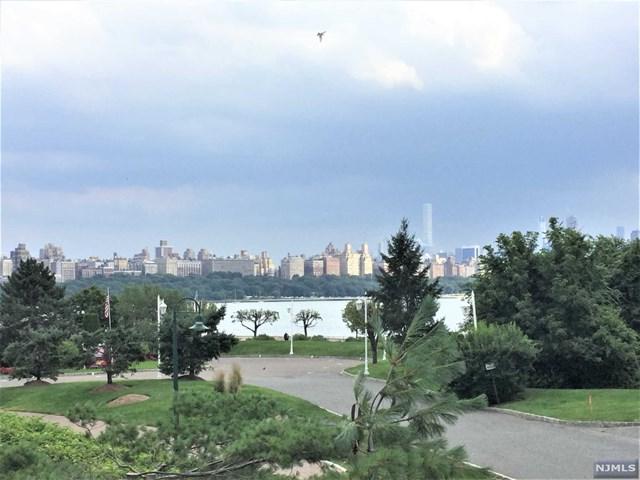 137 The Promenade - Photo 1