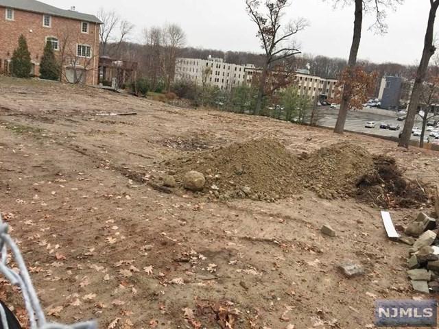 575 Floyd Street - Photo 1