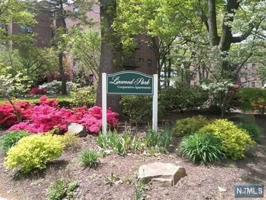 3051 Edwin Avenue - Photo 1