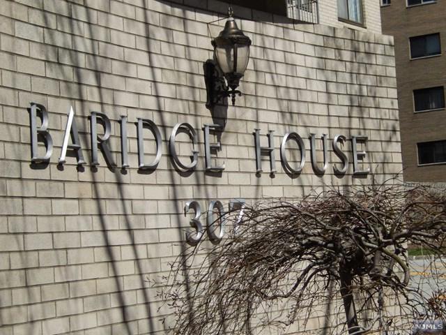 307 Prospect Avenue - Photo 1