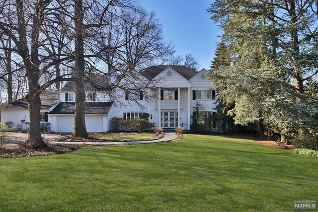 522 Winthrop Road - Photo 1