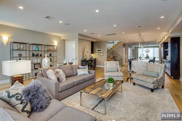 409 Jefferson Street - Photo 1