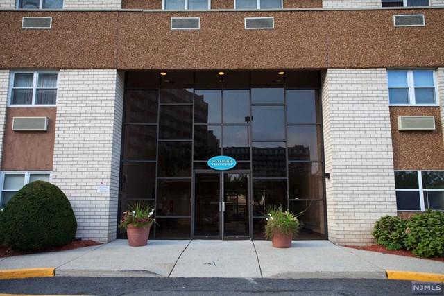 1111 River Road - Photo 1