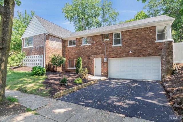 594 Cumberland Avenue - Photo 1