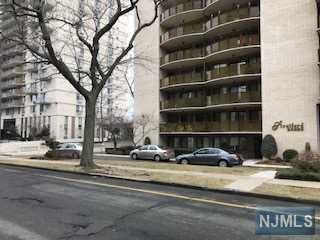 150 Overlook Avenue - Photo 1