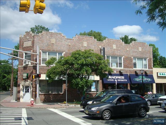 271 Fort Lee Road - Photo 1