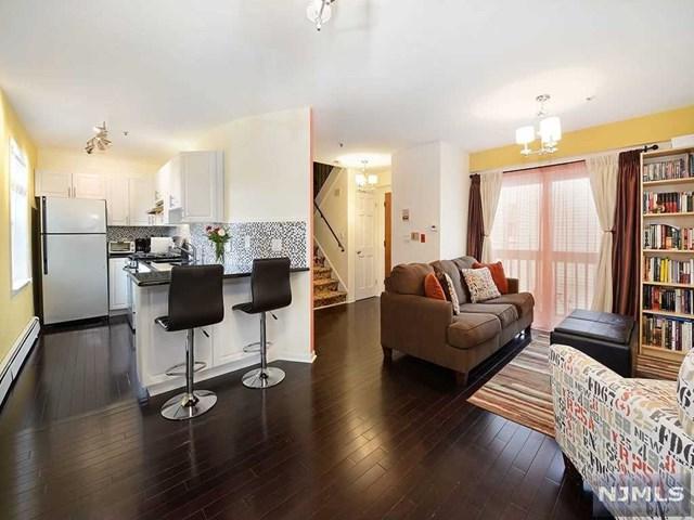 116 Adams Street - Photo 1