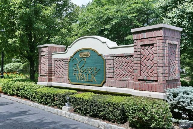 253 Riverwalk Way - Photo 1