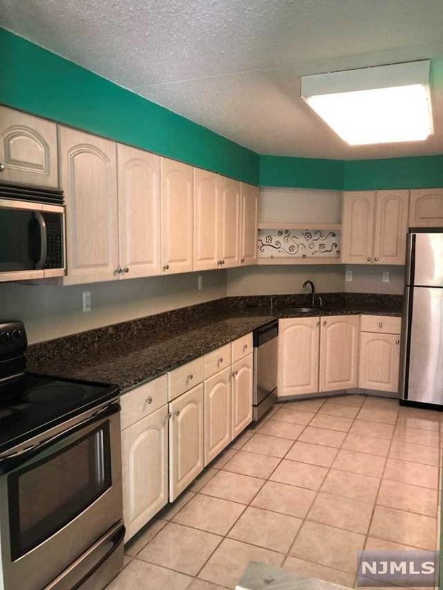 1077 River Road - Photo 1