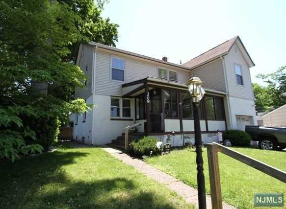 209 Washington Avenue - Photo 1