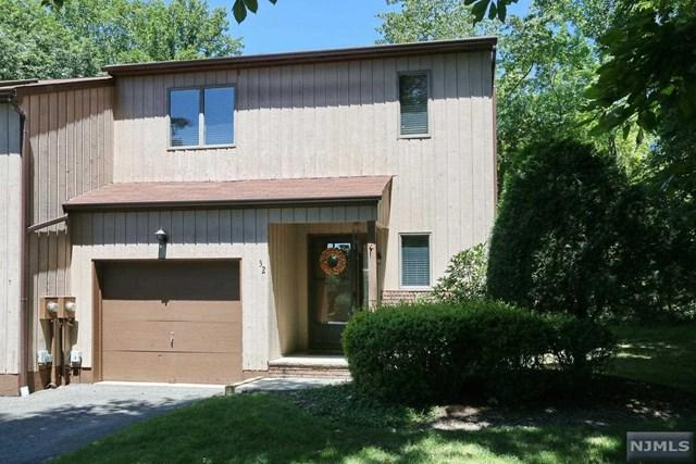 32 Williamsburgh Way - Photo 1