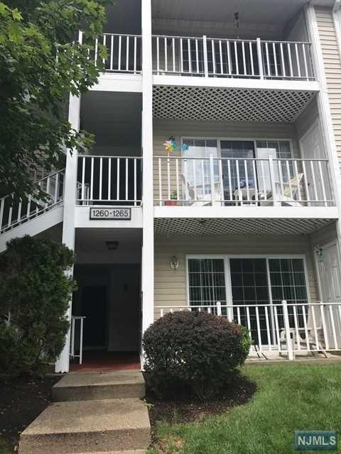 1264 Mulberry Drive - Photo 1