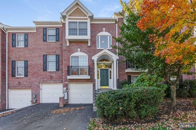 11 Spring Hill Circle - Photo 1