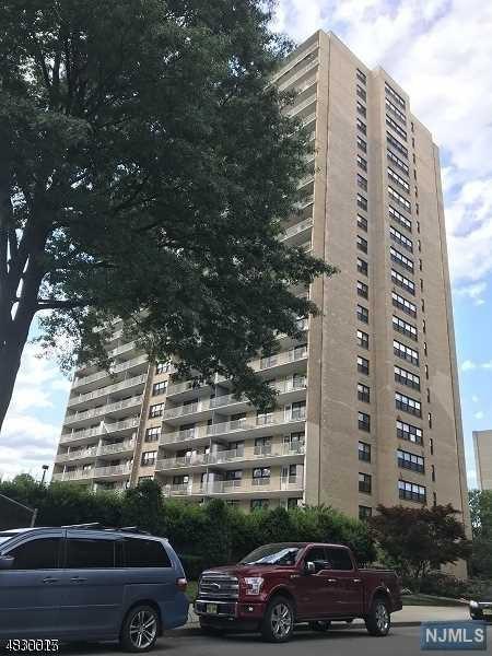 285 Aycrigg Avenue - Photo 1