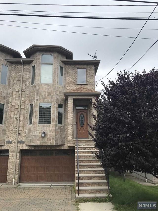 2411 Rossett Street - Photo 1
