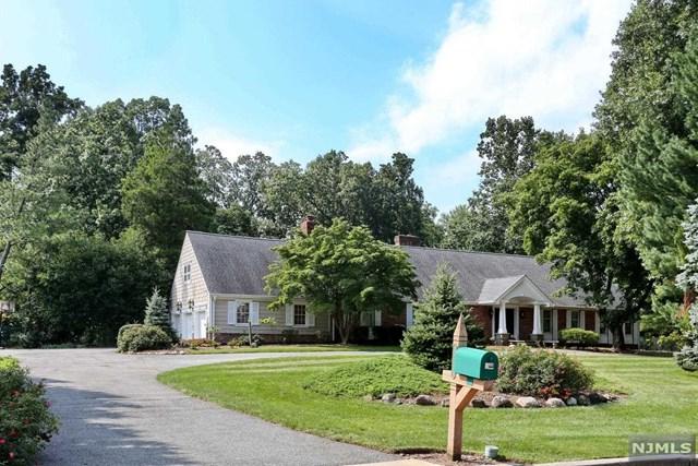 23 Pine Hill Road - Photo 1