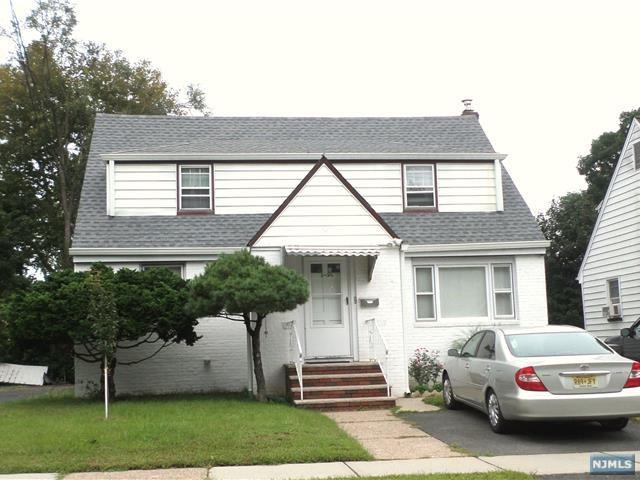 3-29 31st Street - Photo 1