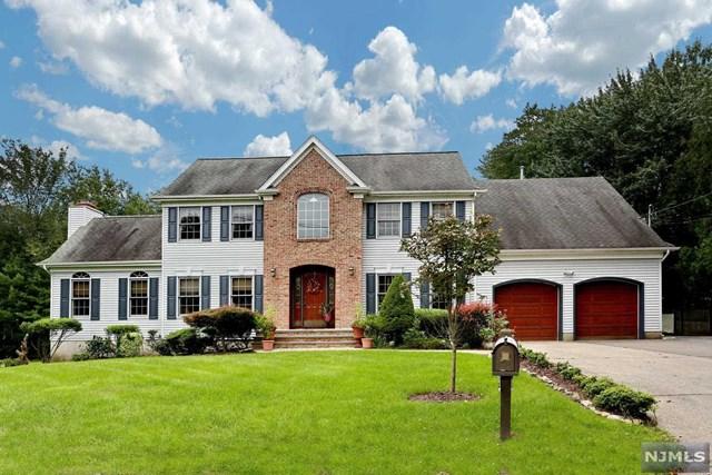 627 Echo Glen Avenue - Photo 1